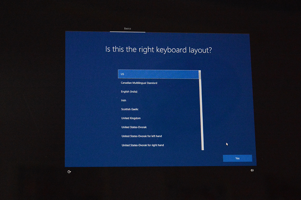 Hướng dẫn cài Windows 10 trên macOS bằng Bootcamp & tạo phân vùng DATA dùng chung