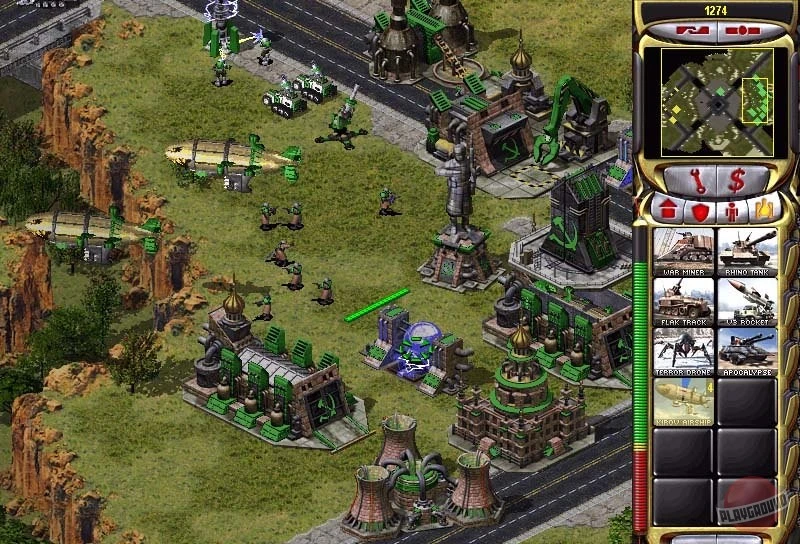 command_and_conquer_red_alert_2-2 Command & Conquer: Red Alert 2 – Game kinh điển