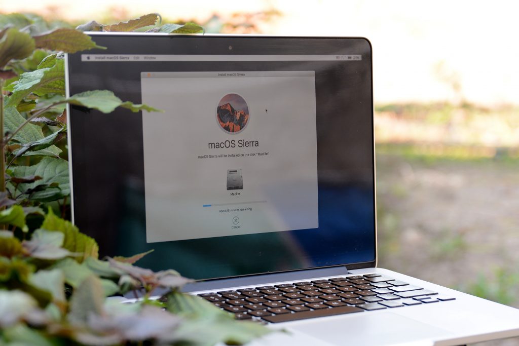 Hướng dẫn chi tiết các bước cài đặt macOS Sierra 10.12