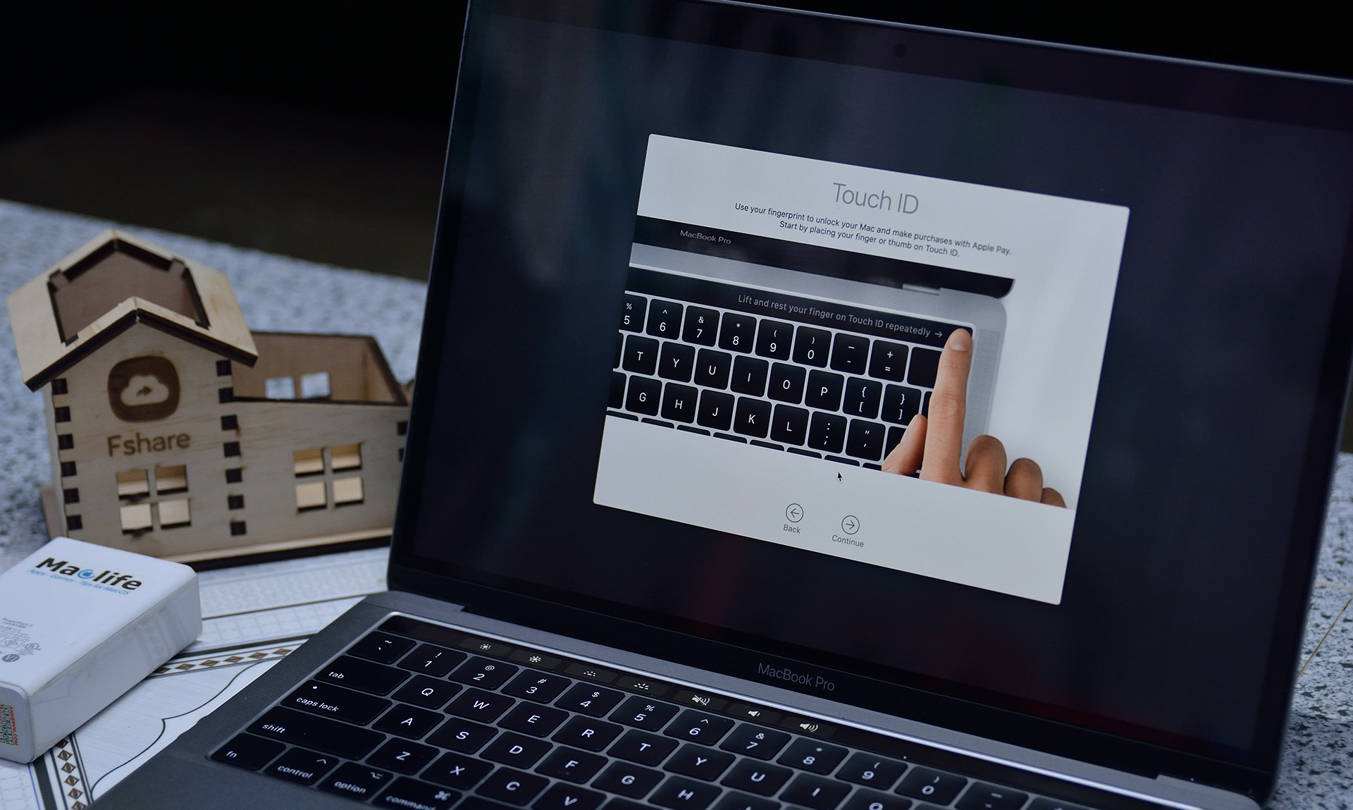 Hướng dẫn Downgrade (hạ cấp) từ macOS Big Sur xuống Catalina hoặc thấp hơn