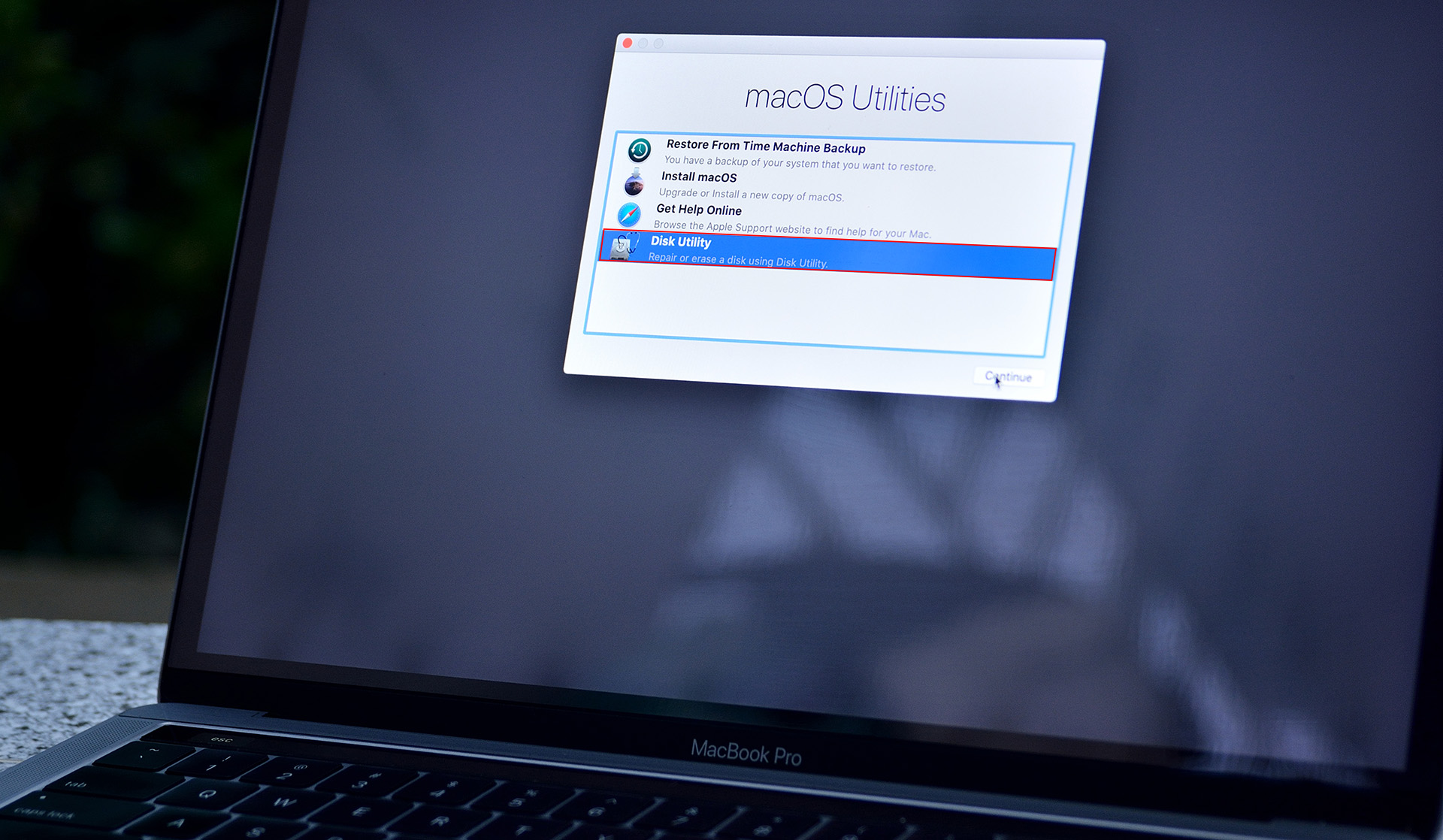 Hướng dẫn chi tiết các bước cài mới macOS Catalina 10.15, Mojave 10.14