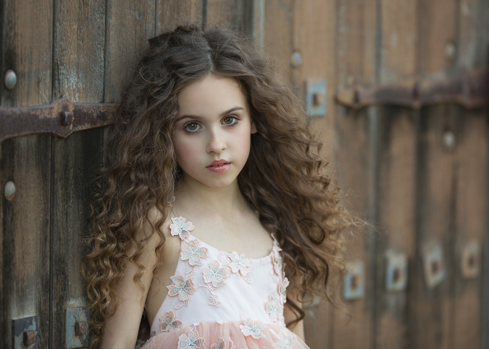 The Complete Presets Bundle từ GreatertThanGatsby – 8 bộ action chỉnh sửa ảnh cực đẹp dành cho Photoshop, Lr